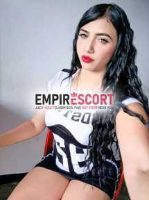 en barbosa chica súper caliente atiendo chicos chicas parejas