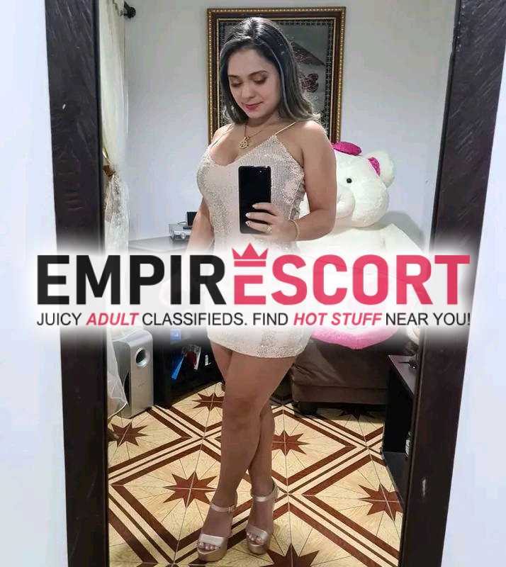 bonita extrovertida en ninfómana en cama ven y cumple tus lujurias conmigo