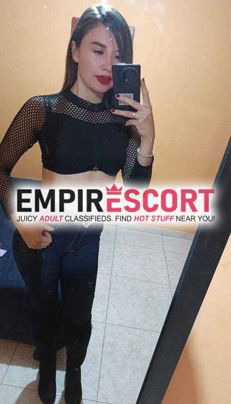 espectacular jovencita ninfómana de 19 años