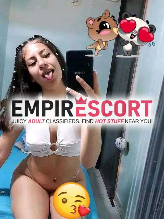 chica joven senxual dispuesta complacerte