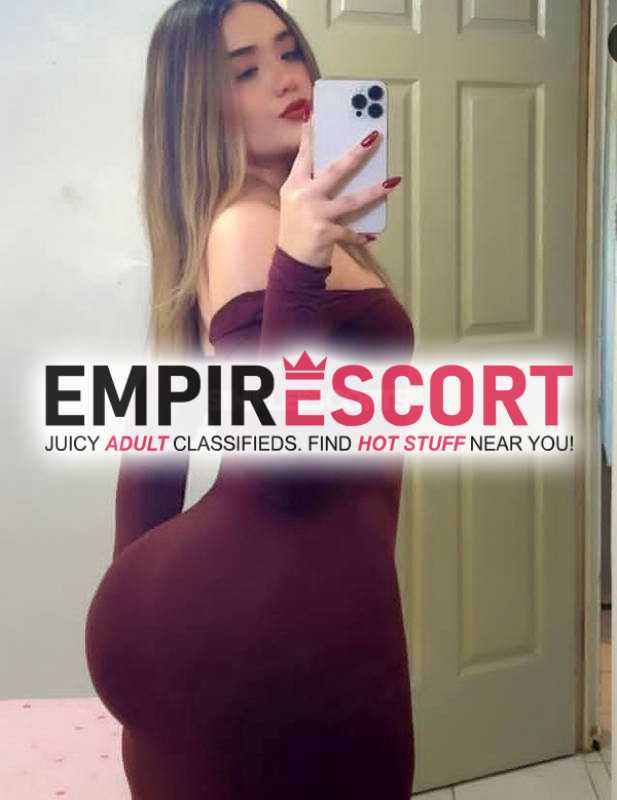 soy linda chica universitaria me gusta complacer mis clientes y me gusta el sexo al natural