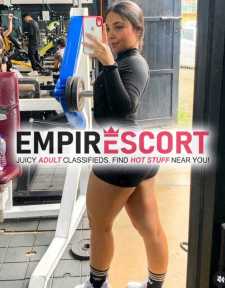 soy linda chica universitaria me gusta complacer mis clientes me gusta el sexo al natural