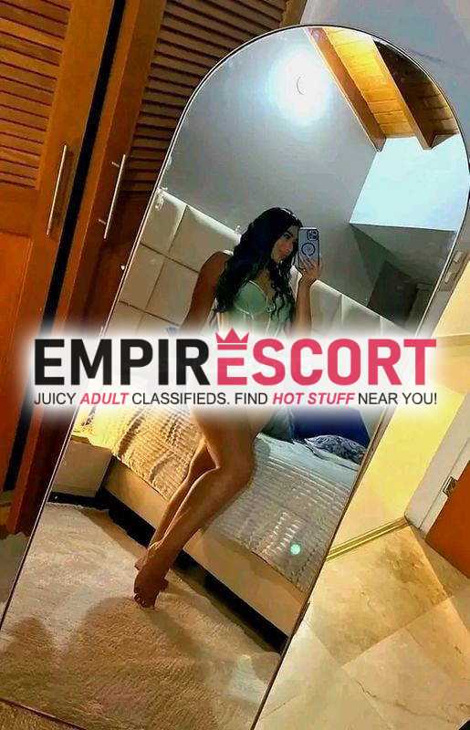 mujer de excelente cuerpo de complacerá y te llenará de placer