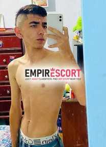 alexis joven arrecho blanquito disponible
