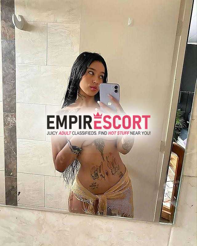 hermosa mujer joven totalmente descomplicada muy divertida y cariñosa amateur para pasarla delicioso