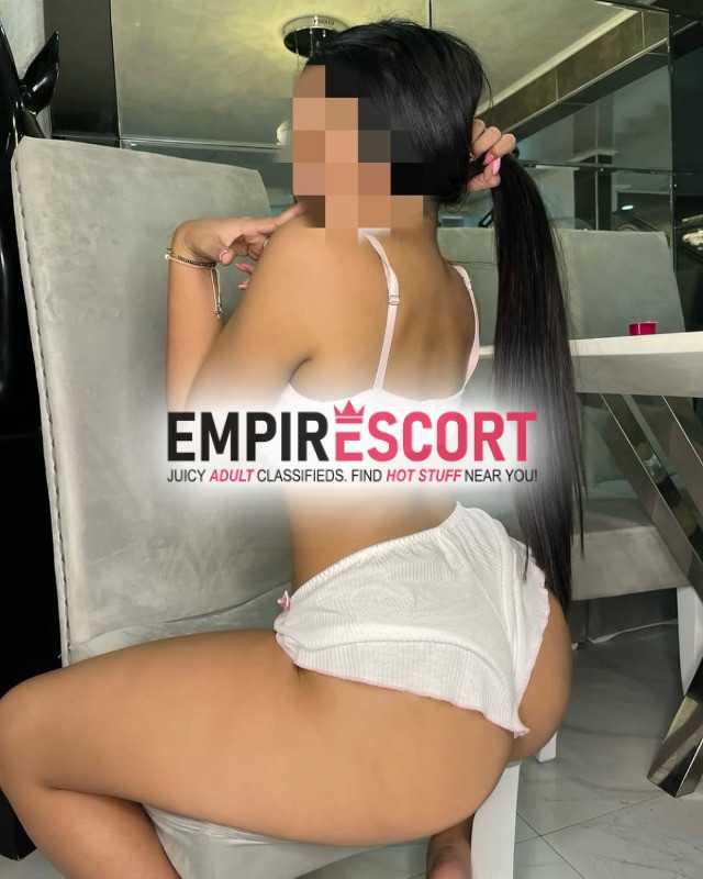linda chica dospuesta todo