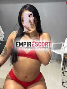 amores soy samy chica encantadora de cabello negro delgadahermosa y muy complaciente