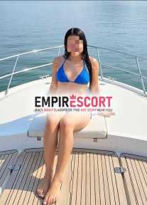 flaquita nena super estrecha sexy hermosaapretadita. i