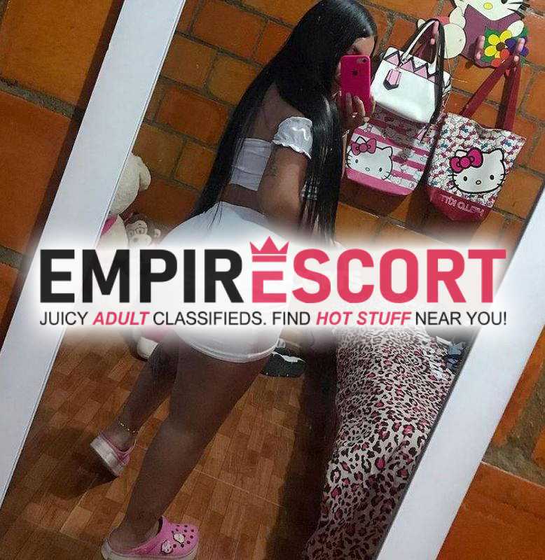 joven humilde sencilla universitaria muy complaciente dispuesta brindarte gran servicio