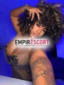 morena ardiendo rico sexo y todo mi cuerpo para complacerte