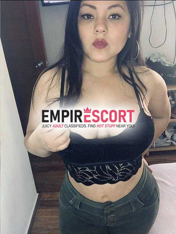 hola mis amores en el día de hoy vengo todos mis servicios sexuales para brindártelos donde tú quieras