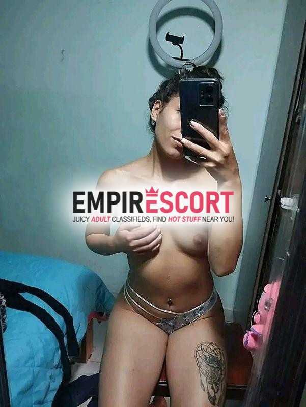 hola mis amores me llamo sofía soy chica adicta al sexo sin condiciones