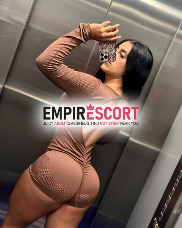 lindo cuerpo piel bronceada. mente abierta. atención parejas servicios virtuales.