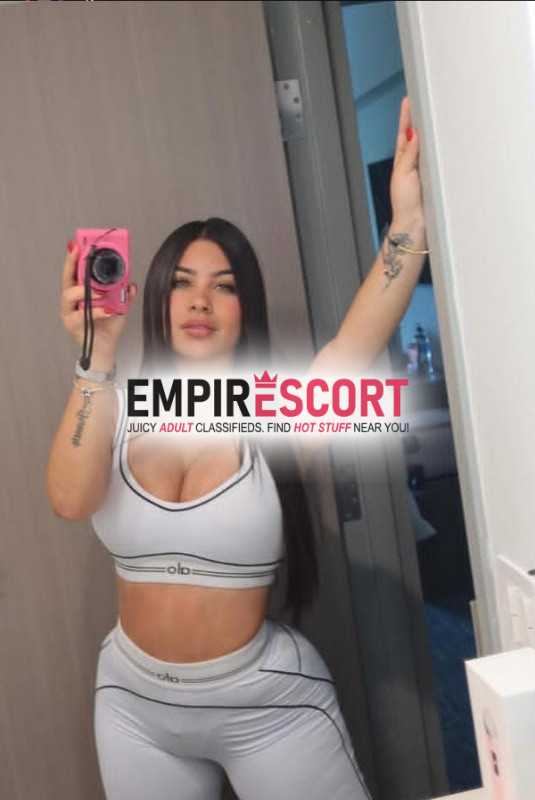 hola mis amores llegó tu bello departamento ofreciendo mis mejores servicios