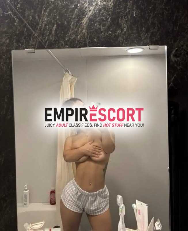 buga soy melany joven de empaque pequeño totalmente extrovertida ninfómana seductora profesional complaciente y multiorgásmica para tus gustos y deseos caliente arrecha y mesa dispuesta para ti