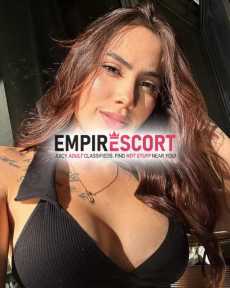 me encuentro disponible no pienses más escríbeme estaré dispuesta complacerte y cumplir todas tus fantasías