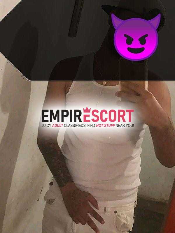 tu venezolano buena verga y buenos servicios al privado😈