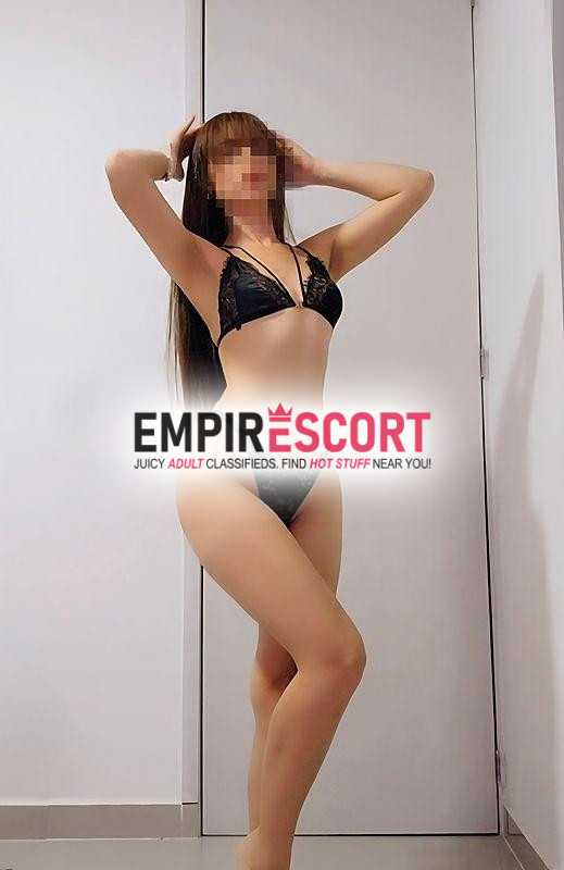 jessica universitaria esbelta flaca sensual y muy bella nueva en cali.