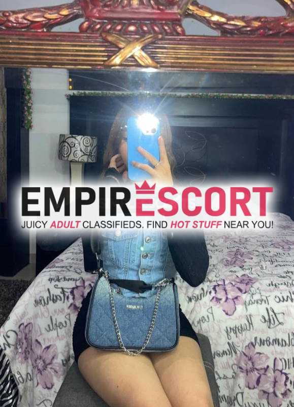 soy chica muy atrevida y pasiva mi cuerpo es natural y quiero disfrutar contigo de buen servicio