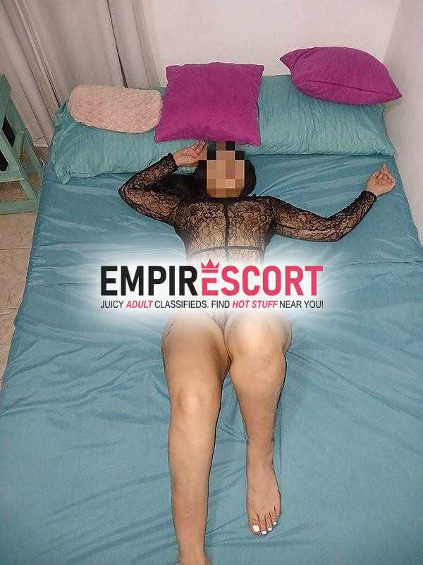 natalia paisita ven dame toda tu lechita en mi boca y disfruta de garganta profunda