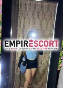 soy chica muy atrevida y pasiva mi cuerpo es natural y quiero disfrutar contigo de buen servicio