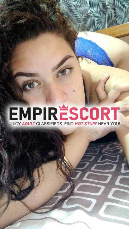hermosa mona divinas curvas disponible para encuentros