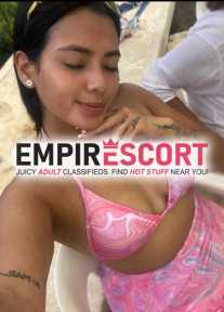 hola soy chica joven cariñosa y complaciente