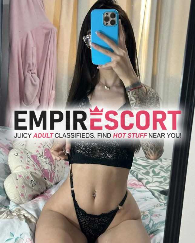 hermosa chica de cuerpo natural para complacerte durante cualquier relación masajes muy atractivos y muy caliente
