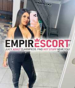 hola mis amores soy linda chica universitaria me gusta comprarse mis clientes me gusta el sexo al natural