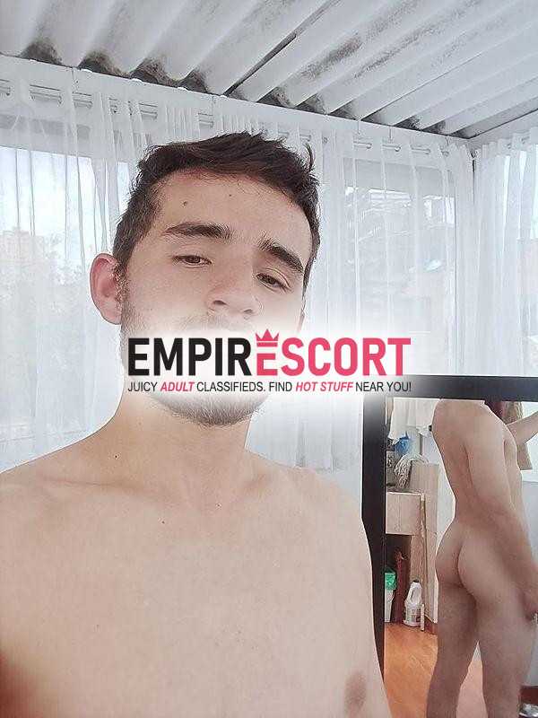 chico de 22 años vers pas solo domicilio