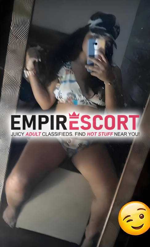 bb somos varias chicas sitio incluido hacemos trios full complacientes sitio incluido 😘 amor si tomas el servicio de hora te doy media hora gratis🔥👅🥵😘