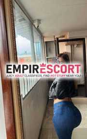 mujer caliente estrovertida ardiente cumpliendo tus deseos