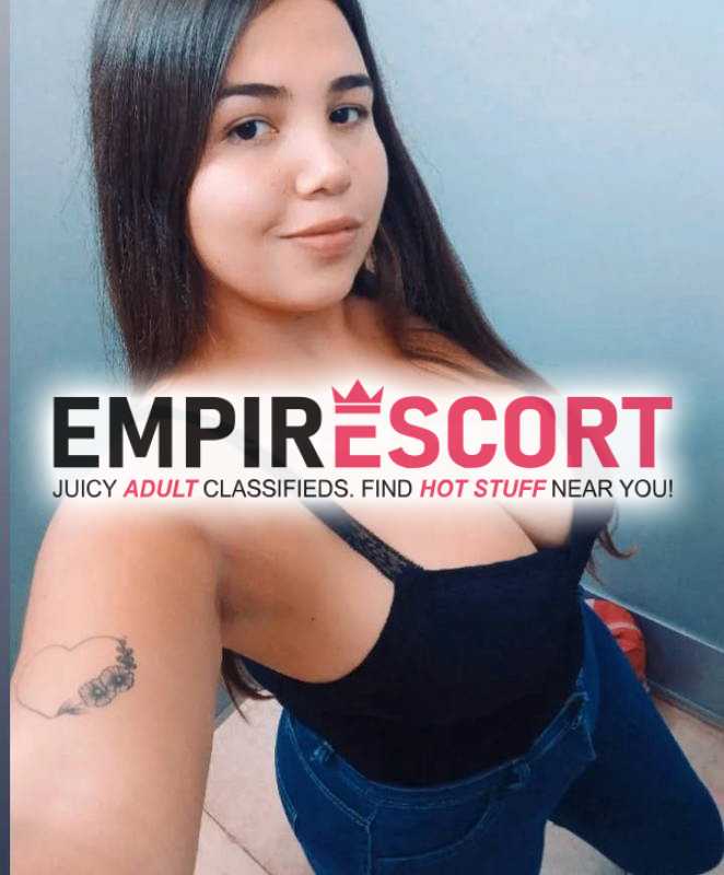 hermosa dama dispuesta cumplir tus deseos sexuales