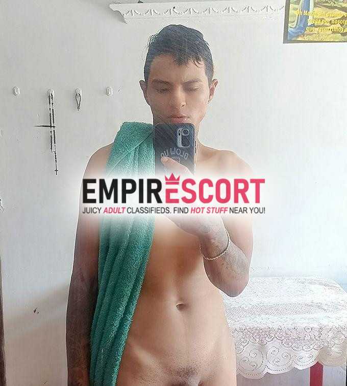 🔥costeÑo joven arrecho de verga super dura gruesa lechera me gusta los trios solo parejas y mujeres arrechas🔥