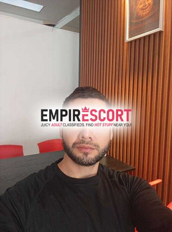 varón atractivo solo whatsapp