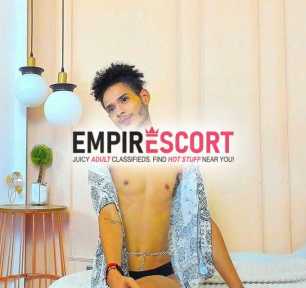 soy alex chico afeminado disponible para cumplirte todas tus fantasias