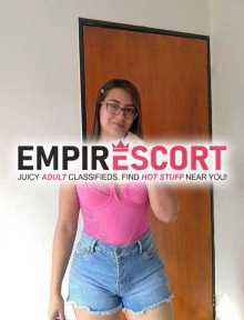 hola mis amores soy nicol y he llegado para complacer toda clase de fantasías que tengas en mente