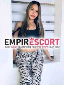 hermosa sexy extrovertida y muy complaciente en cama para cualquier fantasía