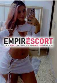 soy chica sexy y hermosa vengo complacerlos en todos sus fetiches