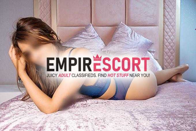 exclusiva y sexy dama de compañía