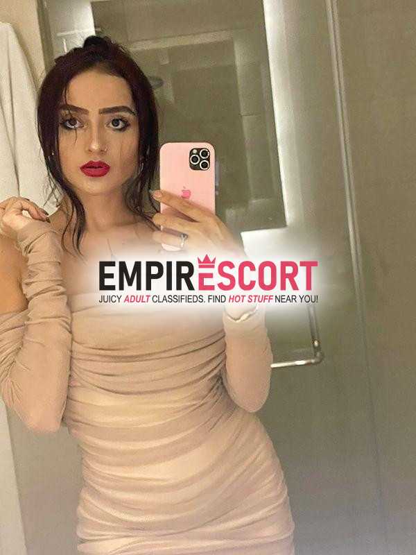 sofia hermosa modelo universitaria de 21 años muy complaciente 💗