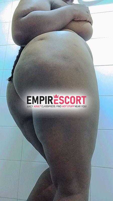 sexy morena hot arrechita para complacerte