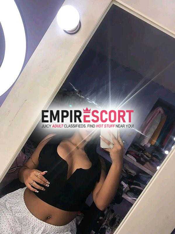 hermosa de tetas deliciosas y culo rico grande para complacerte