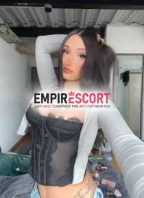 hermosa flaca ninfonama atrevida estrecha para tii