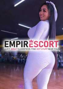 hermosa chica traviesa y pervertida dispuesta complacerte amor