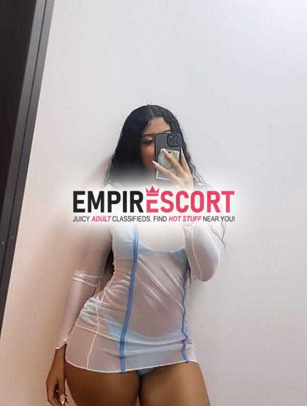hola llegó karina estoy calientica y ansiosa de mucho sexo estoy mojadita