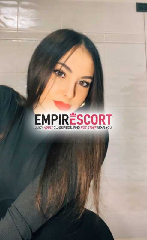 estoy disponible para cumplir todas tus fantasias