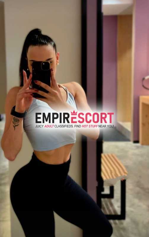 estoy disponible para cumplir todas tus fantasias