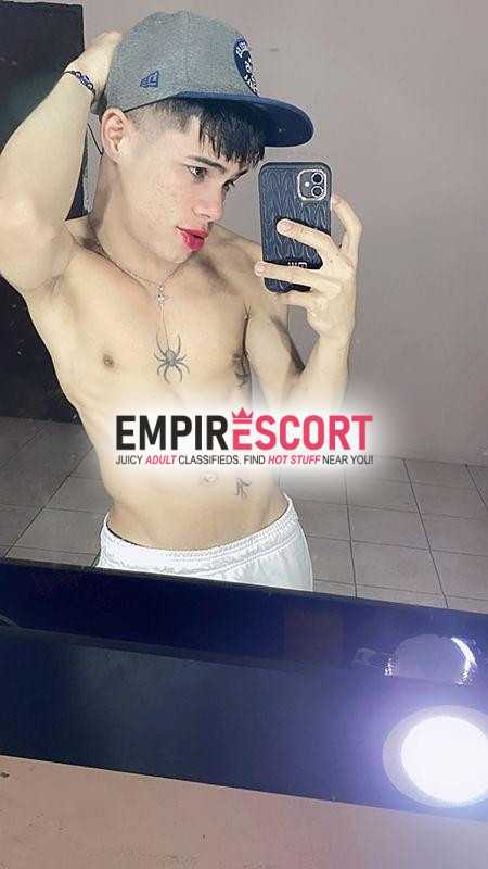 sexy chico nalgon polla en medida y buen chico de usar
