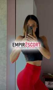 estoy disponible para cumplir todas tus fantasias